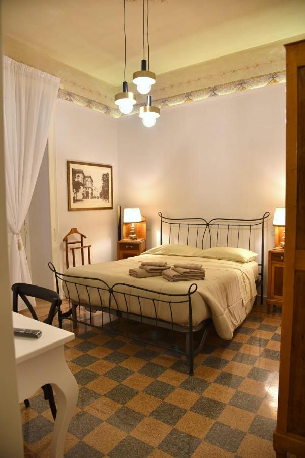 סלרנו Ripa Garden Room And Suite מראה חיצוני תמונה